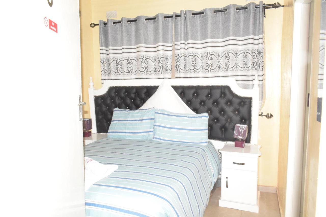 The Crown Inn Guest House Northwood Dış mekan fotoğraf