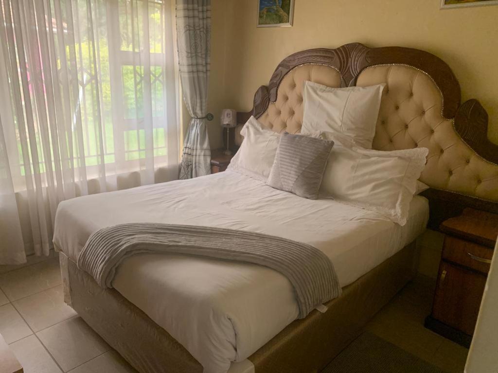 The Crown Inn Guest House Northwood Dış mekan fotoğraf